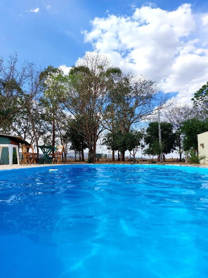 Pousada O Canto Da Seriema Nobres Esterno foto